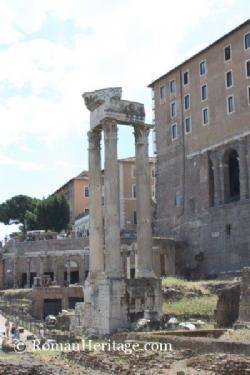 Temple Vespasian-s Templo de Vespasiano