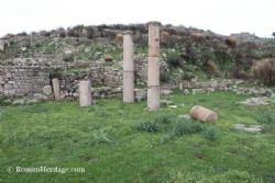 House with columns Casa con columnas