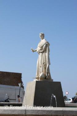 Cdiz Statues of Balbo & Columela estatuas