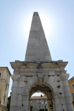 Pyramid Vienne