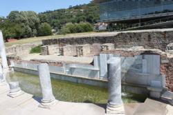 France Vienne Saint Roman en Gal Latrines