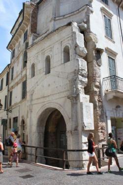 Italy Verona Porta Leoni