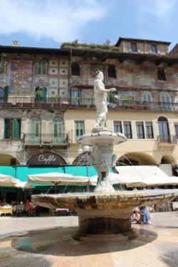 Madonna Piazza Erbe  Verona