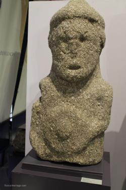 Lusitanian warriors and zoomorphic statues
