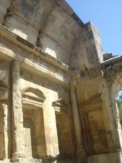 Temple of Diana of Nmes Templo