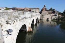 Tiberius Roman Bridge Rimin puente romano