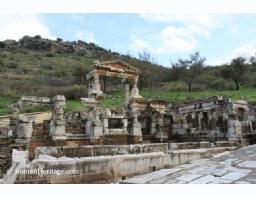 01 Turkey Turquia Ephesus Efeso Nymphaeum Trajan-s Trajano.JPG