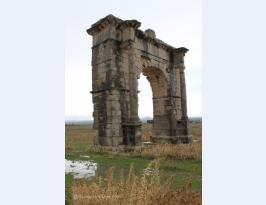 Tunisia Roman Arch Musti (5) (Copiar)