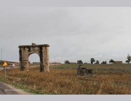 Tunisia Roman Arch Musti (Copiar)