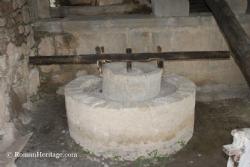 Volubilis Workshop stone press reconstruction taller prensa