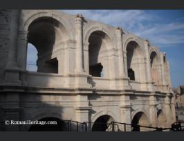 France Francia Arles Amphitheater Anfiteatro -2-.JPG